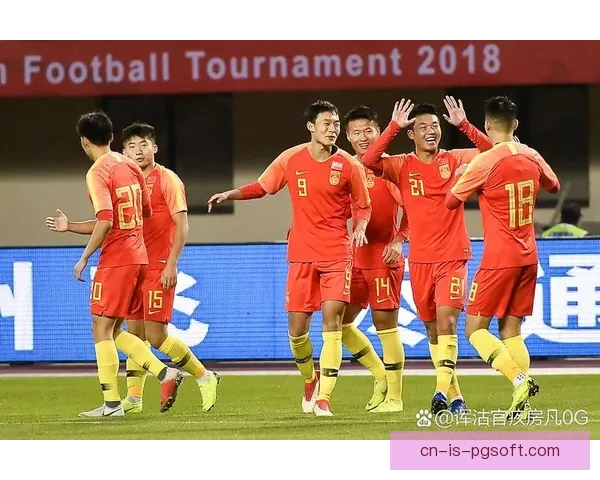 中国男足主场1比1战平泰国惊险晋级展现韧性为世界杯梦继续拼搏 中国男足主场1比1战平泰国惊险晋级展现韧性为世界杯梦继续拼搏